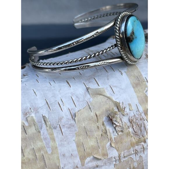 Vintage Navajo Sterling Silver Turquoise Cuff Bracelet Split Shank Stampwork 6 - Picture 6 of 8